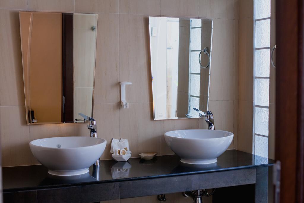Baan Eng Fah Villa Ban Ko Kwang Dış mekan fotoğraf